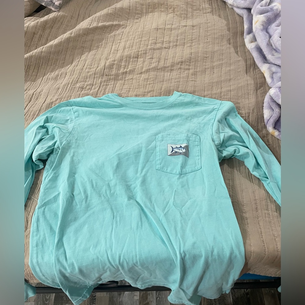 Southern Tide and Vineyard Vines long sleeve Tshirts